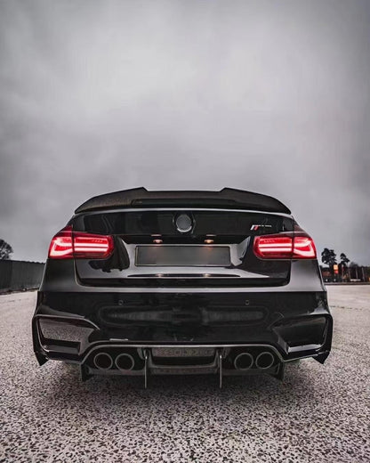BMW CARBON TAIL WING